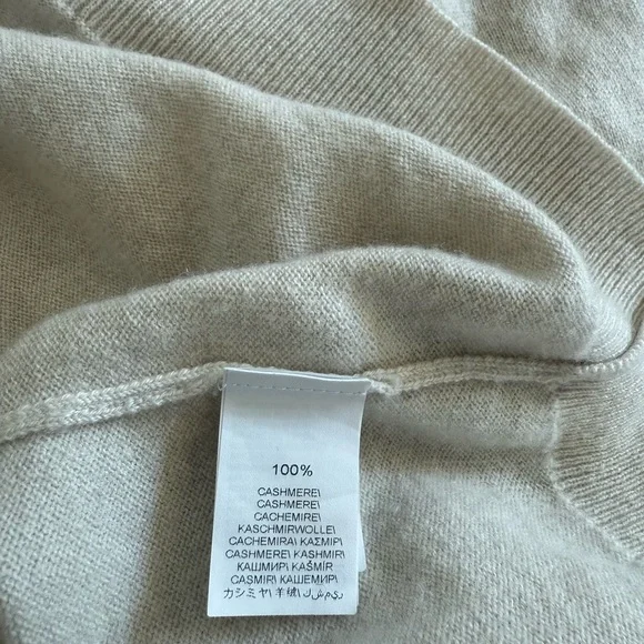 Brunello Cucinelli Cream Cashmere Sweater